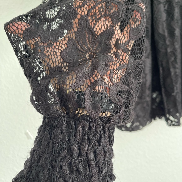 Cable & Gauge Black Lace Long Sleeve High Neck Blouse Elegant - Picture 6 of 12